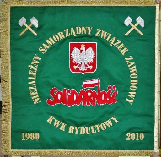 Sztandary historyczne – rekonstrukcja i znaczenie dla pamięci